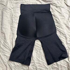 Seamless Black High-Waisted Shapewear Shorts